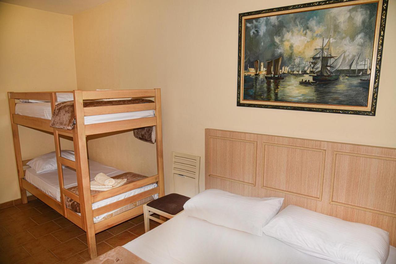 White Sea View Apartment Velipojë المظهر الخارجي الصورة